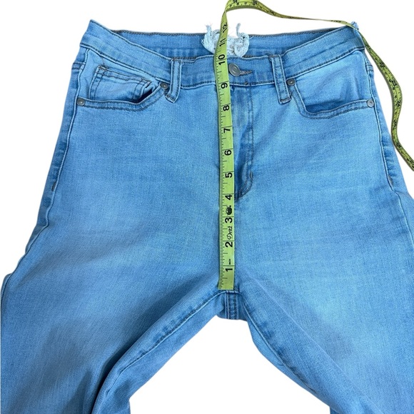 Altar’d State Light Wash High Rise Flare Jeans size 27 - Picture 6 of 7